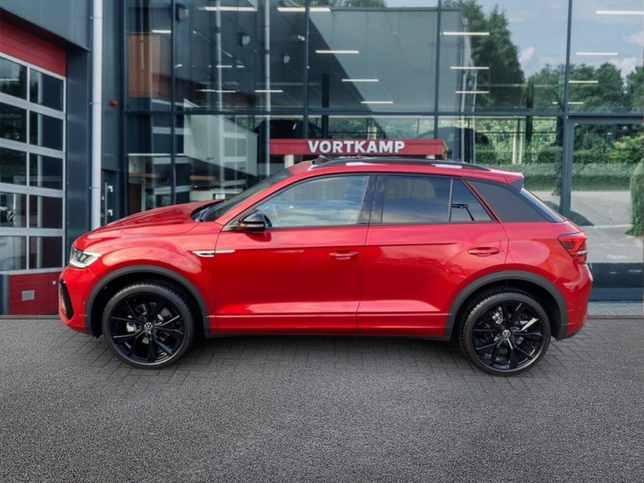 Volkswagen T-Roc 1.5 TSI DSG R-LINE BLACK OPTIK 19''LM/PANO-DAK/E-KLEP/ACC/CAMER