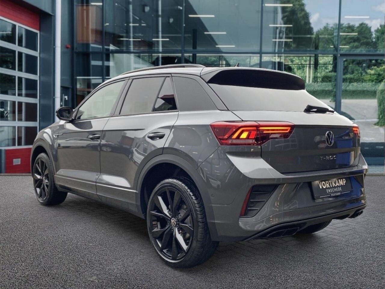 Volkswagen T-Roc 1.5 TSI DSG R-LINE BLACK-OPTIC PANO-DAK/CAMERA/CARPLAY/ACC/STOEL