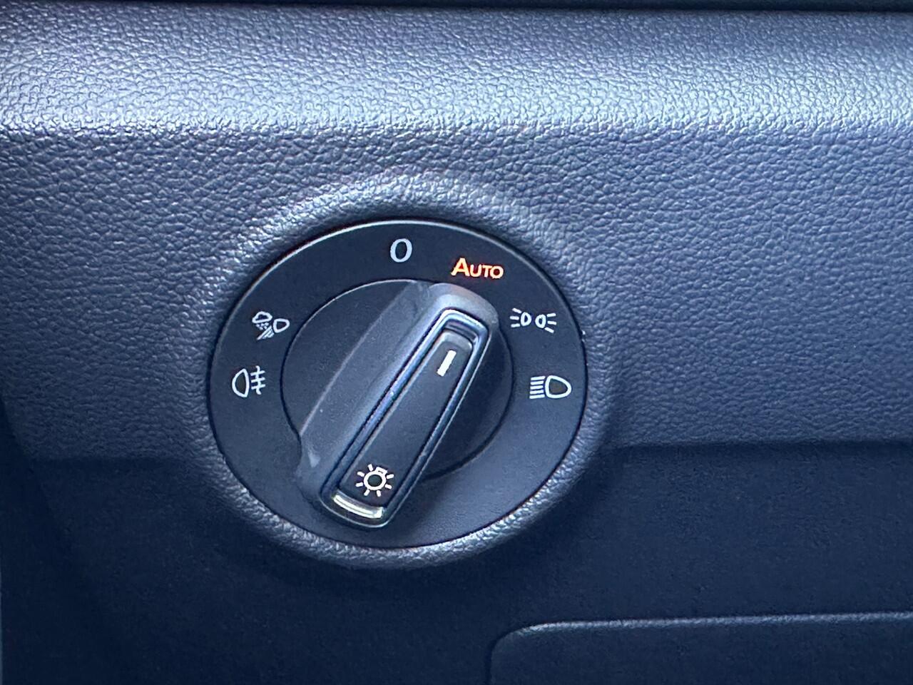 Volkswagen T-Roc 1.5 TSI 150pk DSG Style | Trekhaak | Navi | IQ light | Adapt. Cruise | Rijklaar incl. garantie