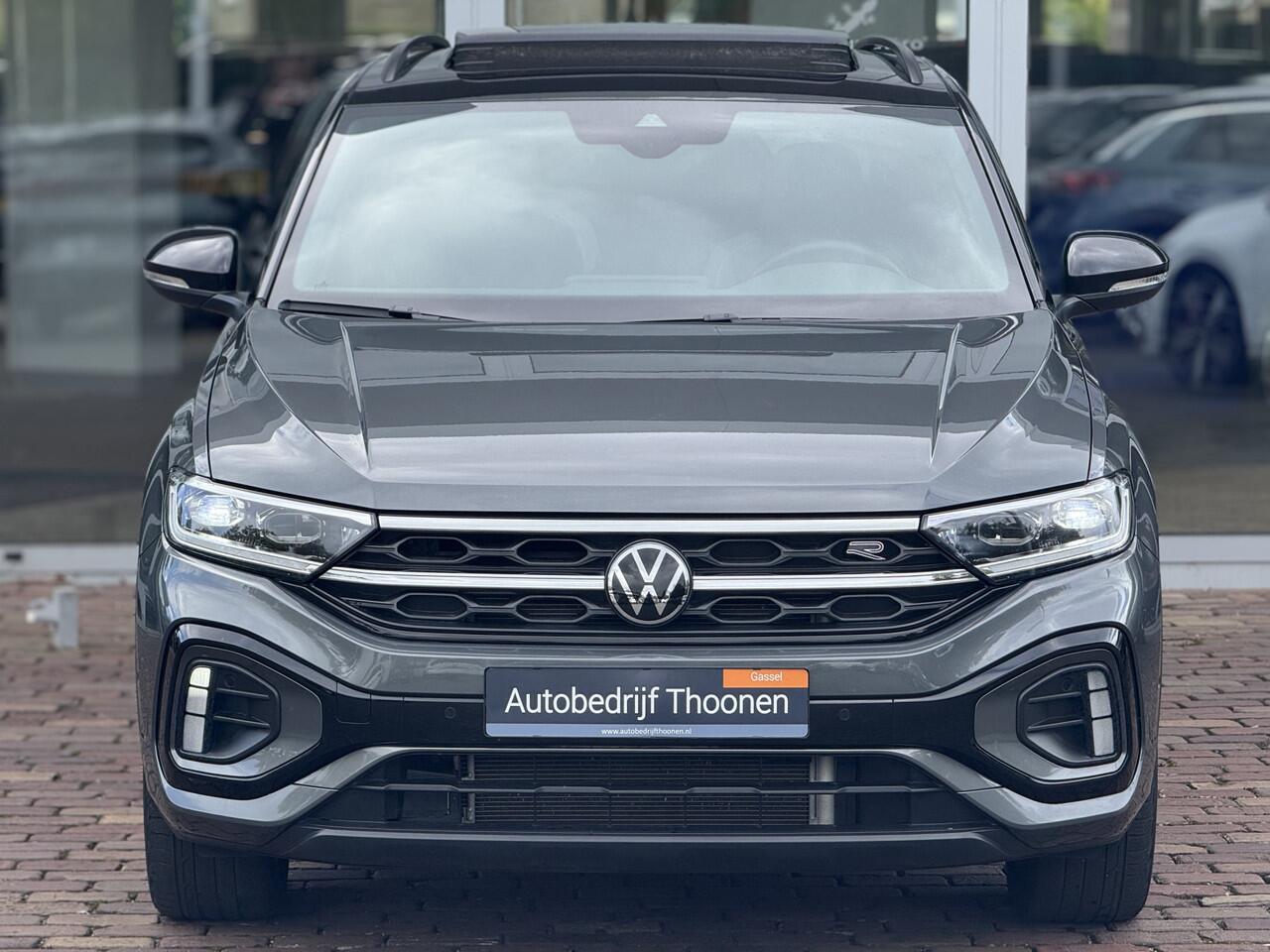 Volkswagen T-Roc 1.5 TSI R-Line | IQ | Leer | Memory | Trekhaak | Pano