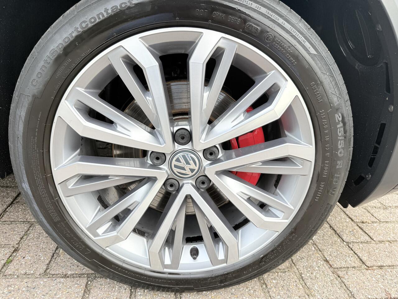 Volkswagen T-Roc 1.5 TSI 150pk Sport Panoramadak, 18''Lmv, Virt. Display