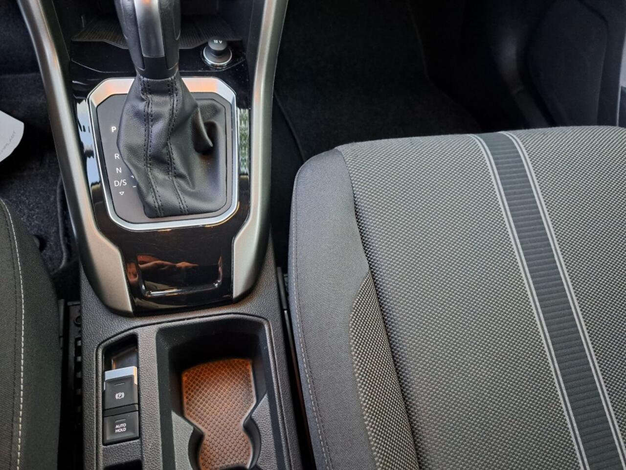 Volkswagen T-Roc 1.5 TSI 150 Pk Style Business Dsg Autom. NL auto !