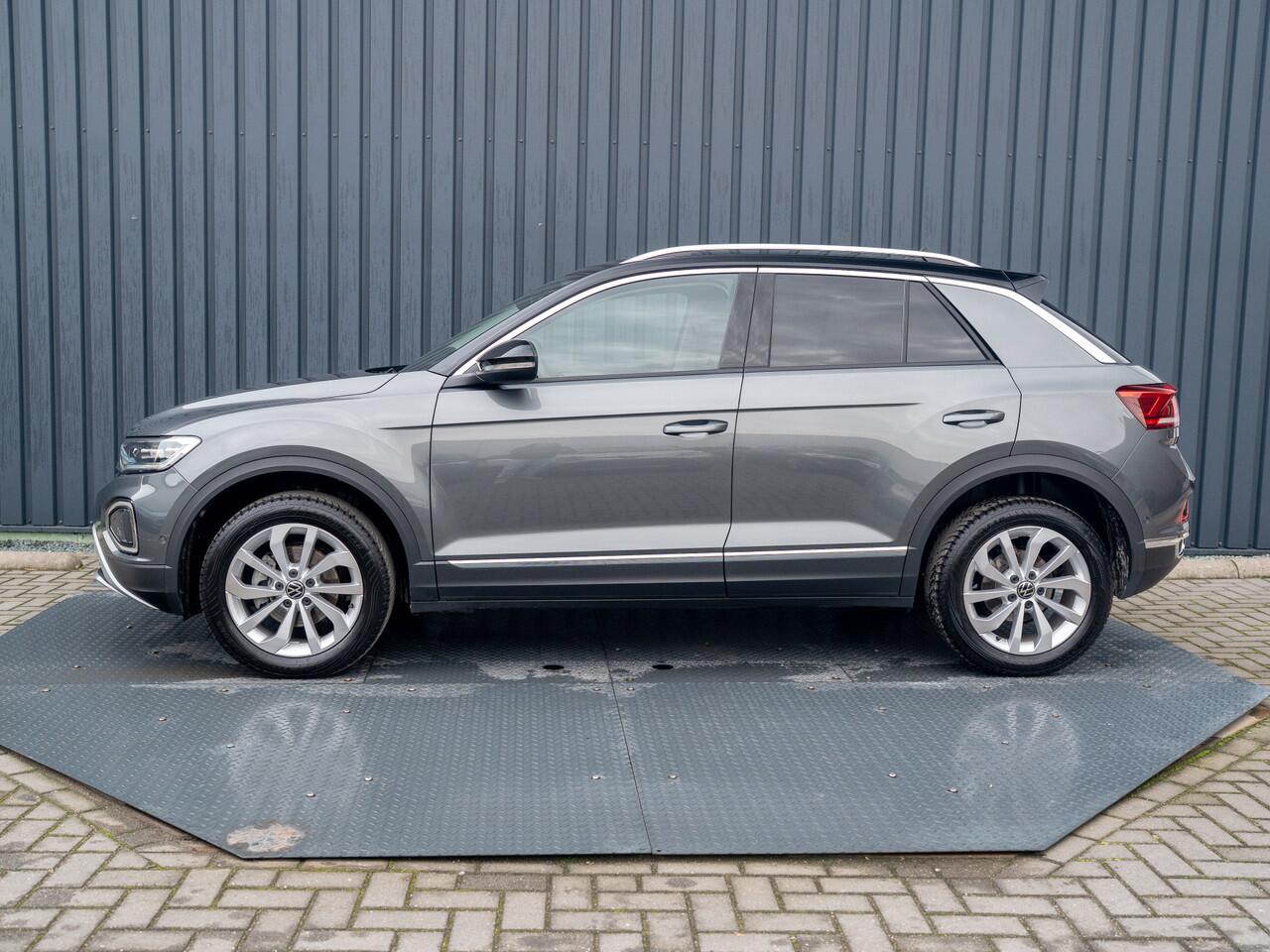 Volkswagen T-Roc 1.5 TSI Life Edition | IQ Light | Trekhaak afnb. | Navi | Stoelverw. | Prijs Rijklaar!!
