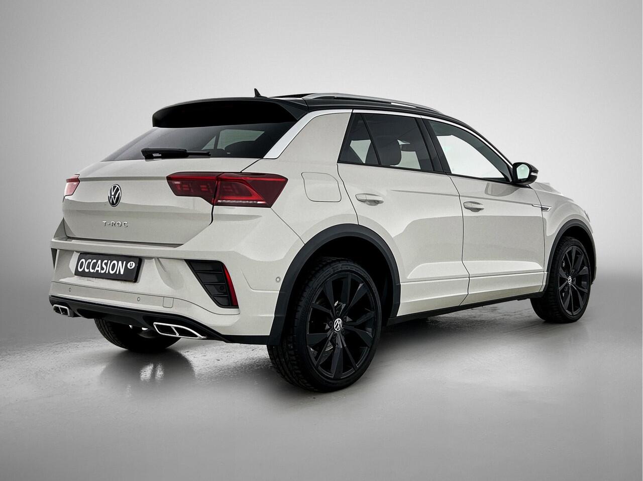 Volkswagen T-Roc 1.5 TSI 150pk R-Line DSG / Panoramadak / IQ-Light / Stoelverwarming / Keyless