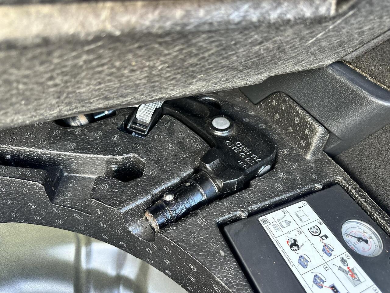 Volkswagen T-Roc 1.5 TSI Sport R-Line PANODAK|LED|VIRTUALDASH|TH...