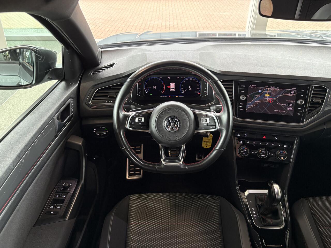 Volkswagen T-Roc 1.5 TSi 150PK DSG Sport Bns R-Line AFN.TREKHAAK/19INCH/CAMERA/NAVI/VIRTUAL/CARPLAY/PDC