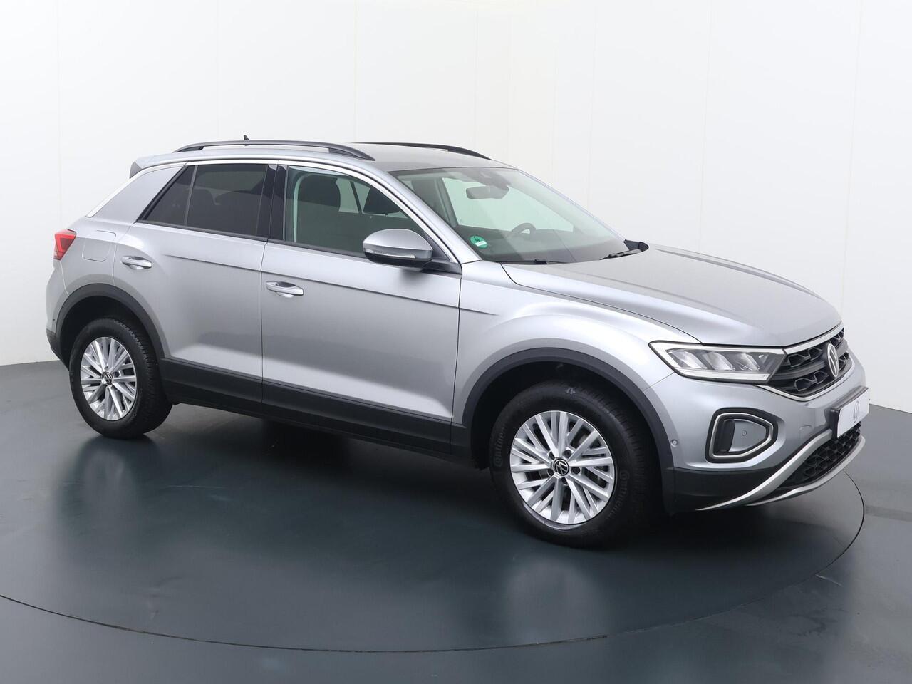 Volkswagen T-Roc 1.0 TSI Life | | 110 PK | Adaptive Cruise Control | Parkeersensoren | Apple CarPlay/ Android Auto