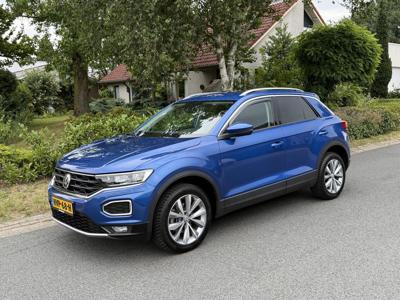volkswagen-t-roc-1.5-tsi-sport-150p