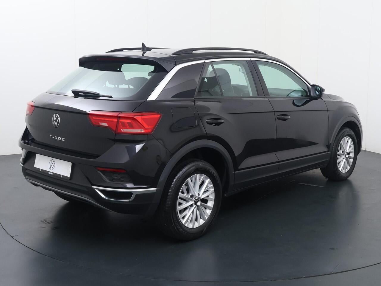 Volkswagen T-Roc 1.0 TSI Style | 110 PK | Navigatiesysteem | Adaptive cruise control | Apple Carplay/Android Auto |