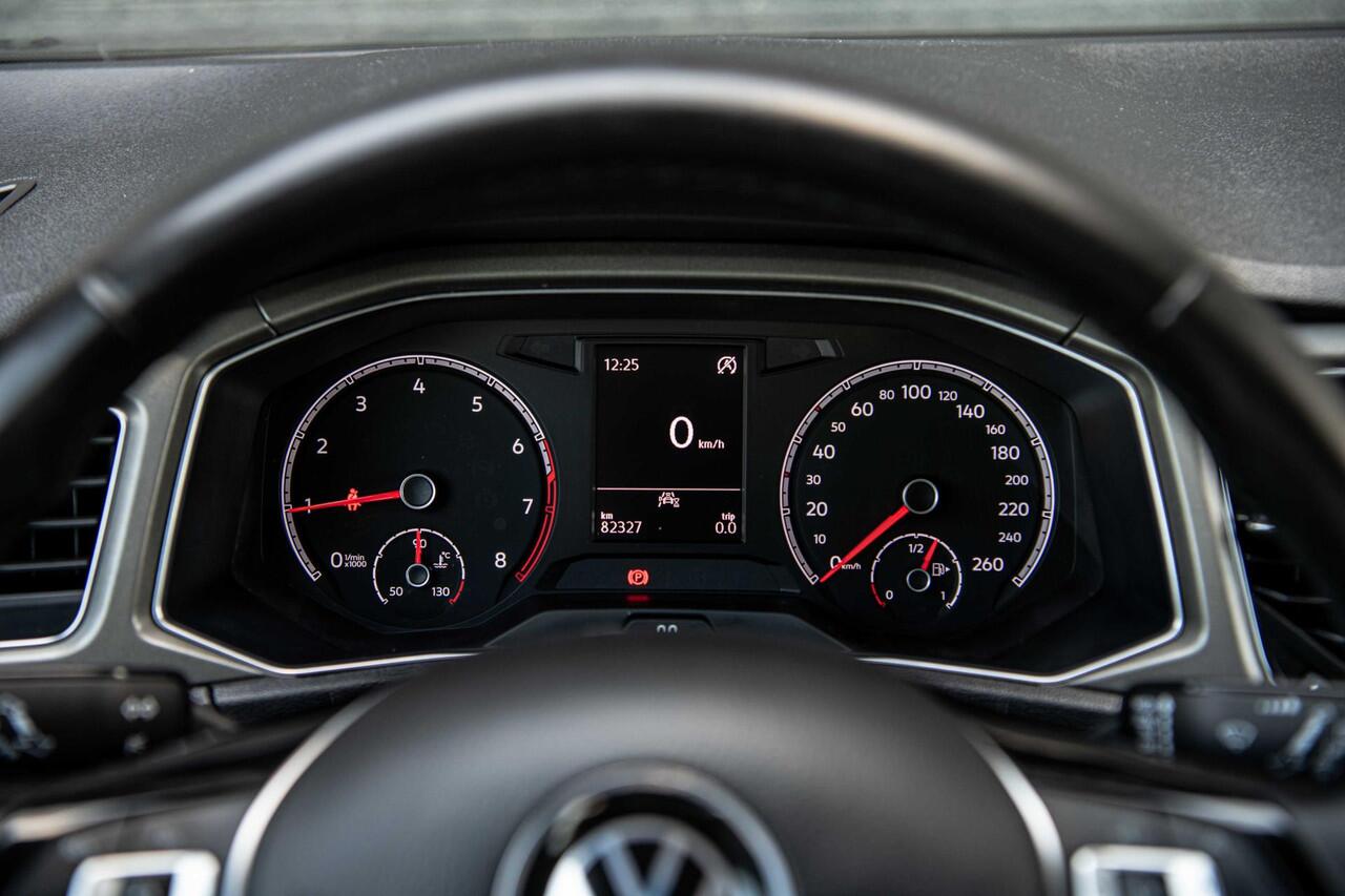 Volkswagen T-Roc 1.0 TSi 110 pk Style | Full LED | Trekhaak | Winter