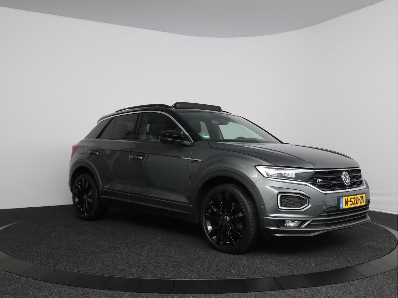 Volkswagen T-Roc 1.5 TSI Sport Business R-Line | Panoramadak | Trekhaak |