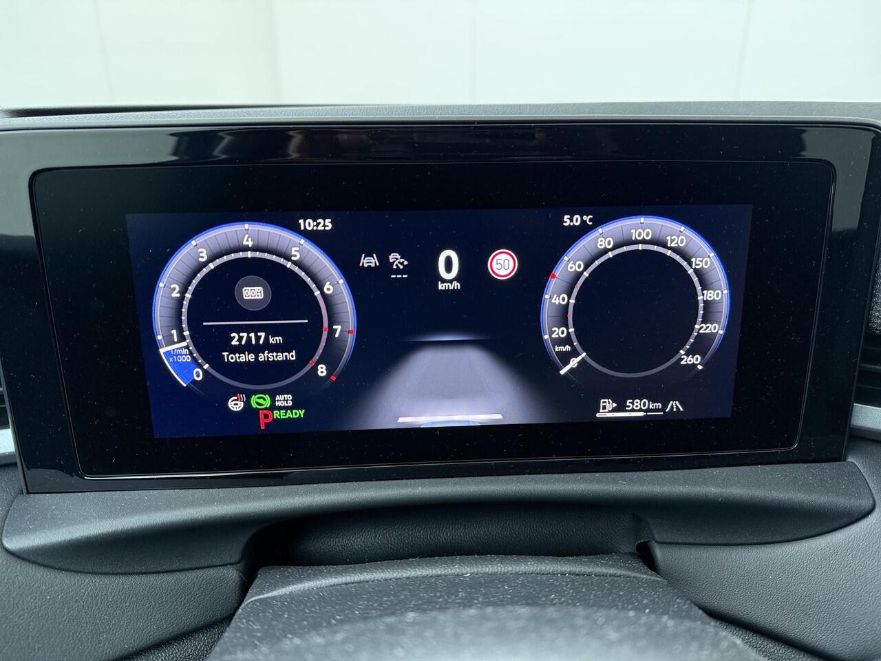 Volkswagen T-Roc 1.5 eTsi 150pk DSG R-Line First Edition | Elektr. achterklep | Black Style | LED Matrix | Navigatie | Area View | Head-up display |