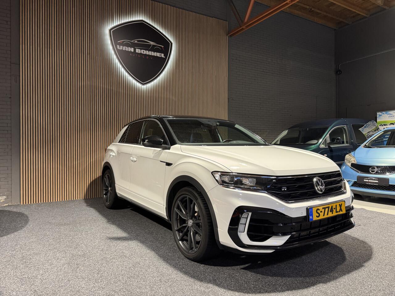 Volkswagen T-Roc 2.0 TSI 4Motion R ClimaC.CruiseC.Navi.Cama.Akrapovic.LMV!!!