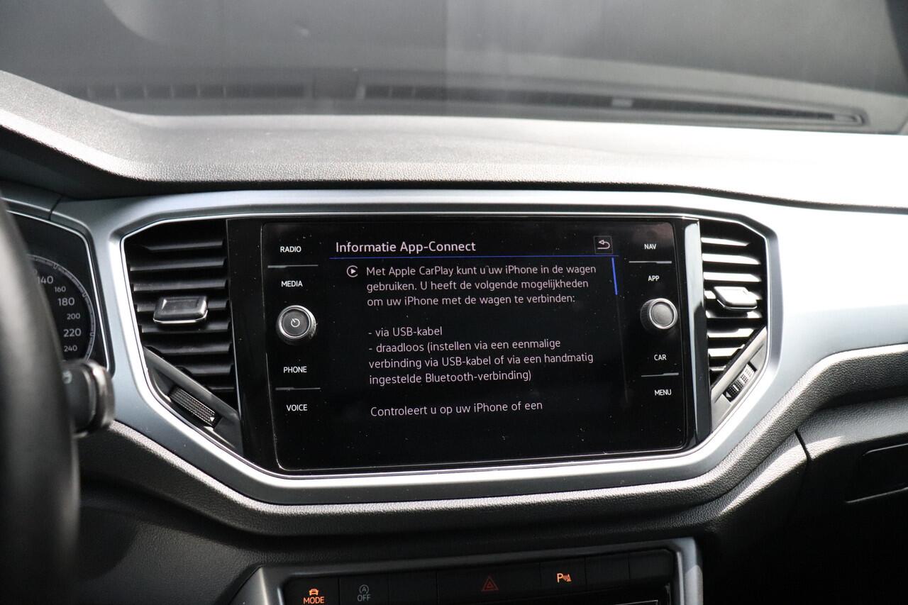 Volkswagen T-Roc 1.5 TSI Sport Business R | STOELVERW. | PANO | CAMERA | NAVI | CRUISE | APPLE CARPLAY |