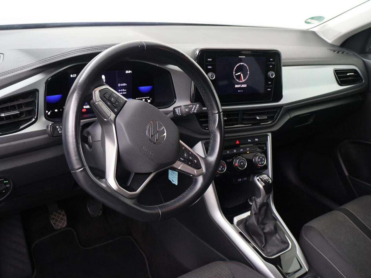 Volkswagen T-Roc 1.0 TSI Life | | 110 PK | Adaptive Cruise Control | Parkeersensoren | Apple CarPlay/ Android Auto