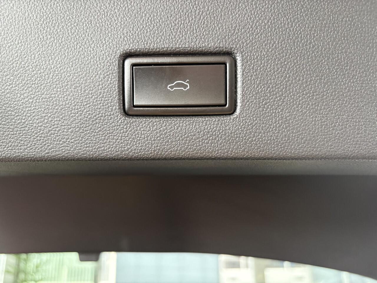 Volkswagen T-Roc 1.5 TSi 150PK DSG Sport Bns R-Line AFN.TREKHAAK/19INCH/CAMERA/NAVI/VIRTUAL/CARPLAY/PDC