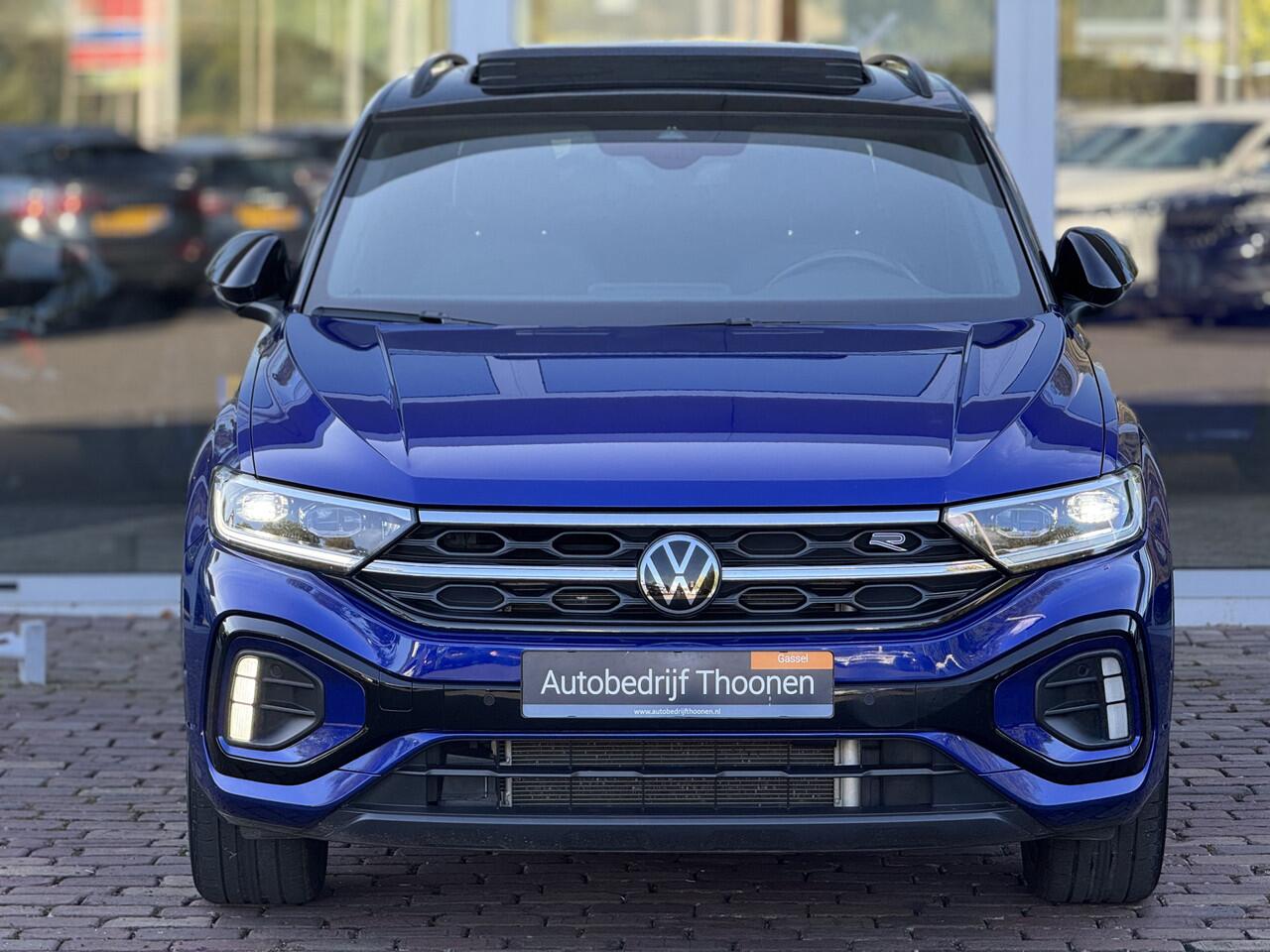 Volkswagen T-Roc 1.5 TSI R-Line | Keyless | Camera | Black Style