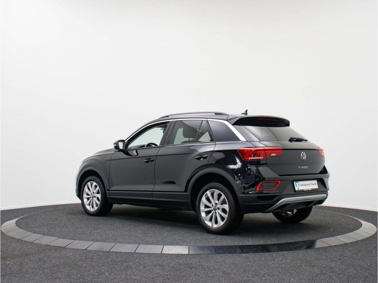 Volkswagen T-Roc 1.5 TSI Life Business | DSG Automaat | Private lease 589,- |