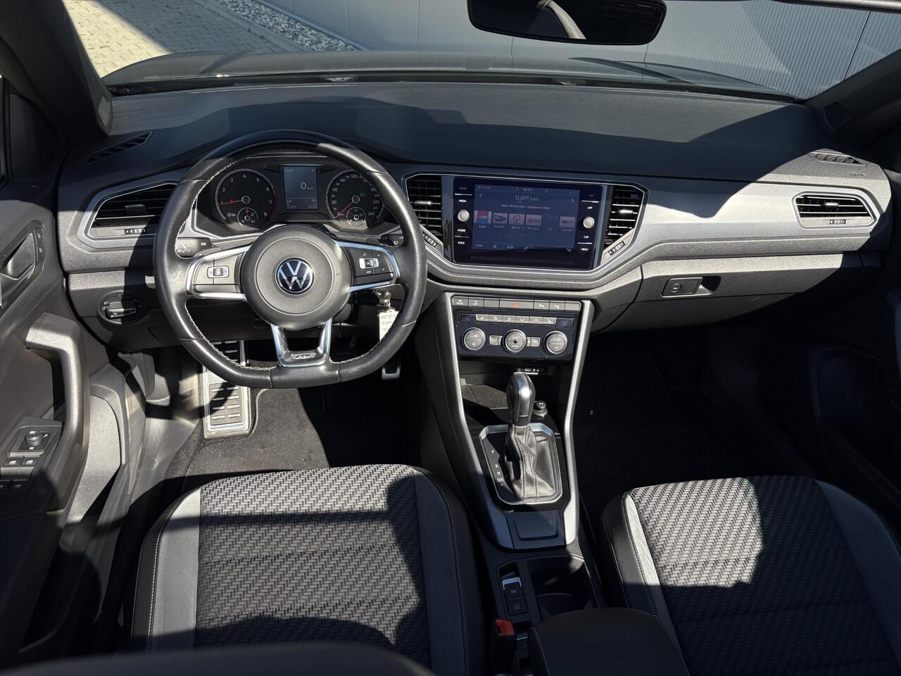 Volkswagen T-Roc Cabrio 1.5 TSI R-Line / Airco / Stoelverwarming / Navigatie / Bluetooth audio /
