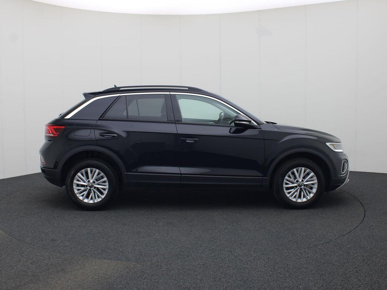 Volkswagen T-Roc 1.0TSI/116PK Life · Apple/Android Car Play · Stoelverwarming · LED · Garantie tot januari 2027