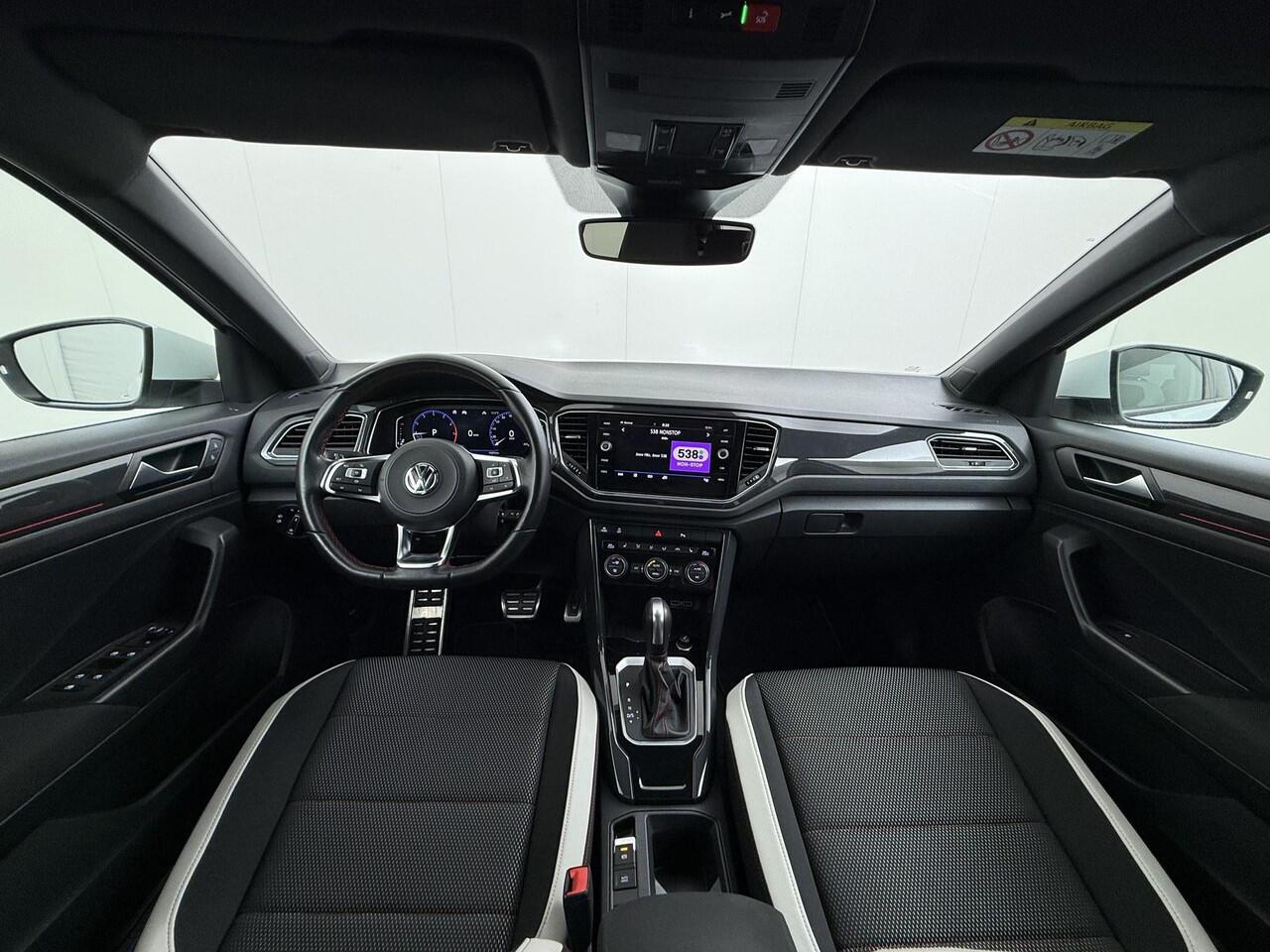 Volkswagen T-Roc 1.5 TSI Sport