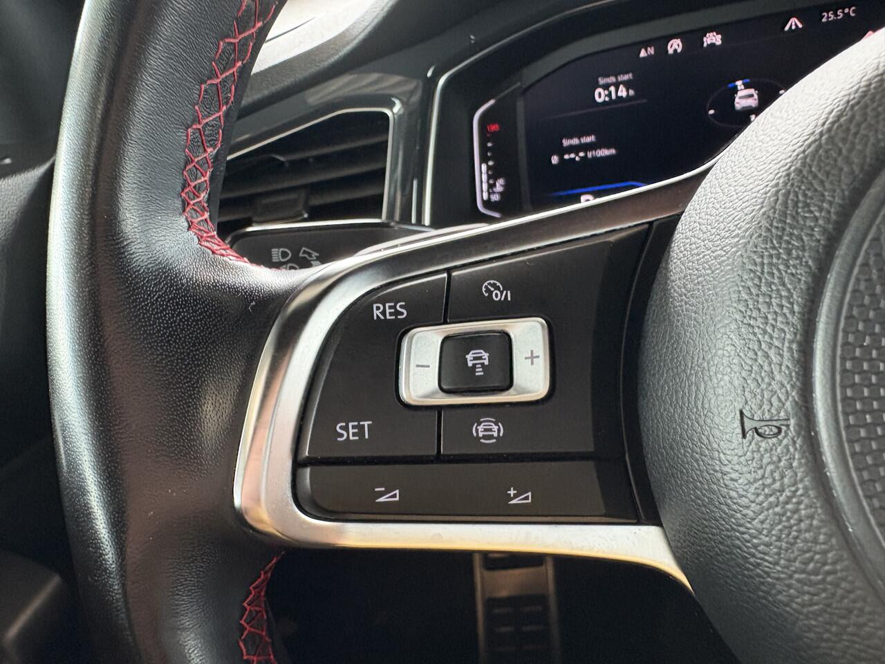 Volkswagen T-Roc 1.5 TSi 150PK DSG Sport Bns R CAMERA/NAVI/VIRTUAL/PDC/19INCH/AFN.TREKHAAK