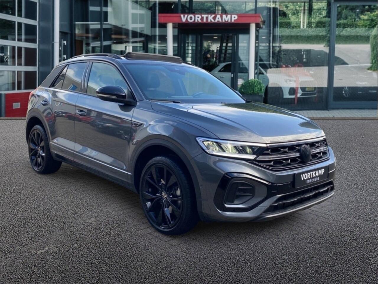 Volkswagen T-Roc 1.5 TSI DSG R-LINE BLACK-OPTIC PANO-DAK/CAMERA/NAVI/CARPLAY/E-KLEP