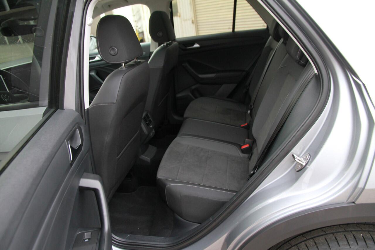 Volkswagen T-Roc 1.5 TSI Life Business