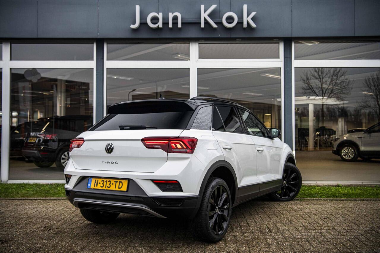 Volkswagen T-Roc 1.5 TSi 150 pk Sport + | Black Style | Full LED | Navigatie