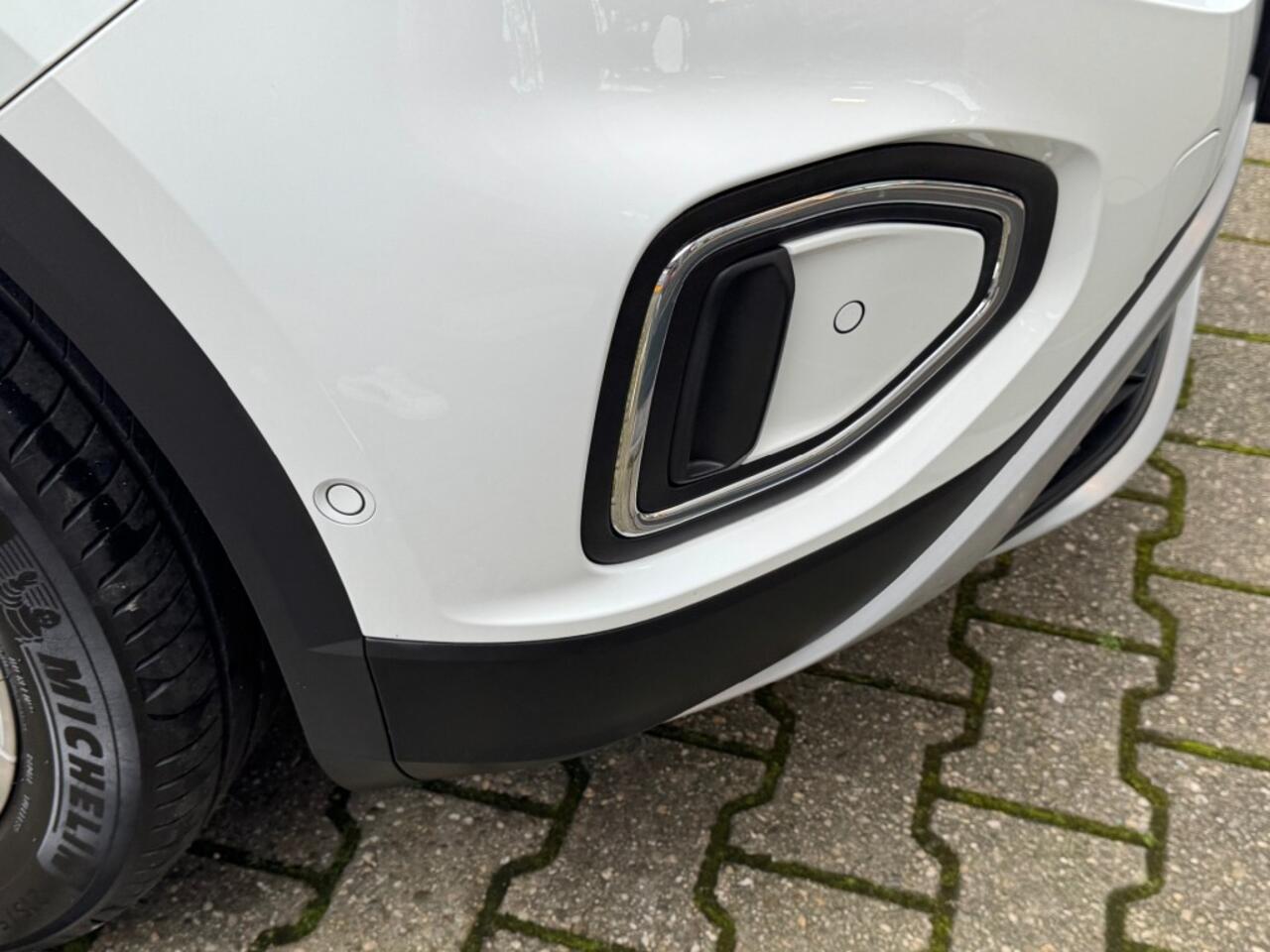 Volkswagen T-Roc 1.0 TSI Life Business - Navi/Apple-Android