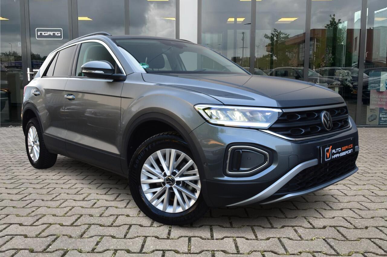 Volkswagen T-Roc 1.0 TSI Life | DAB | Carplay | Winterpakket |