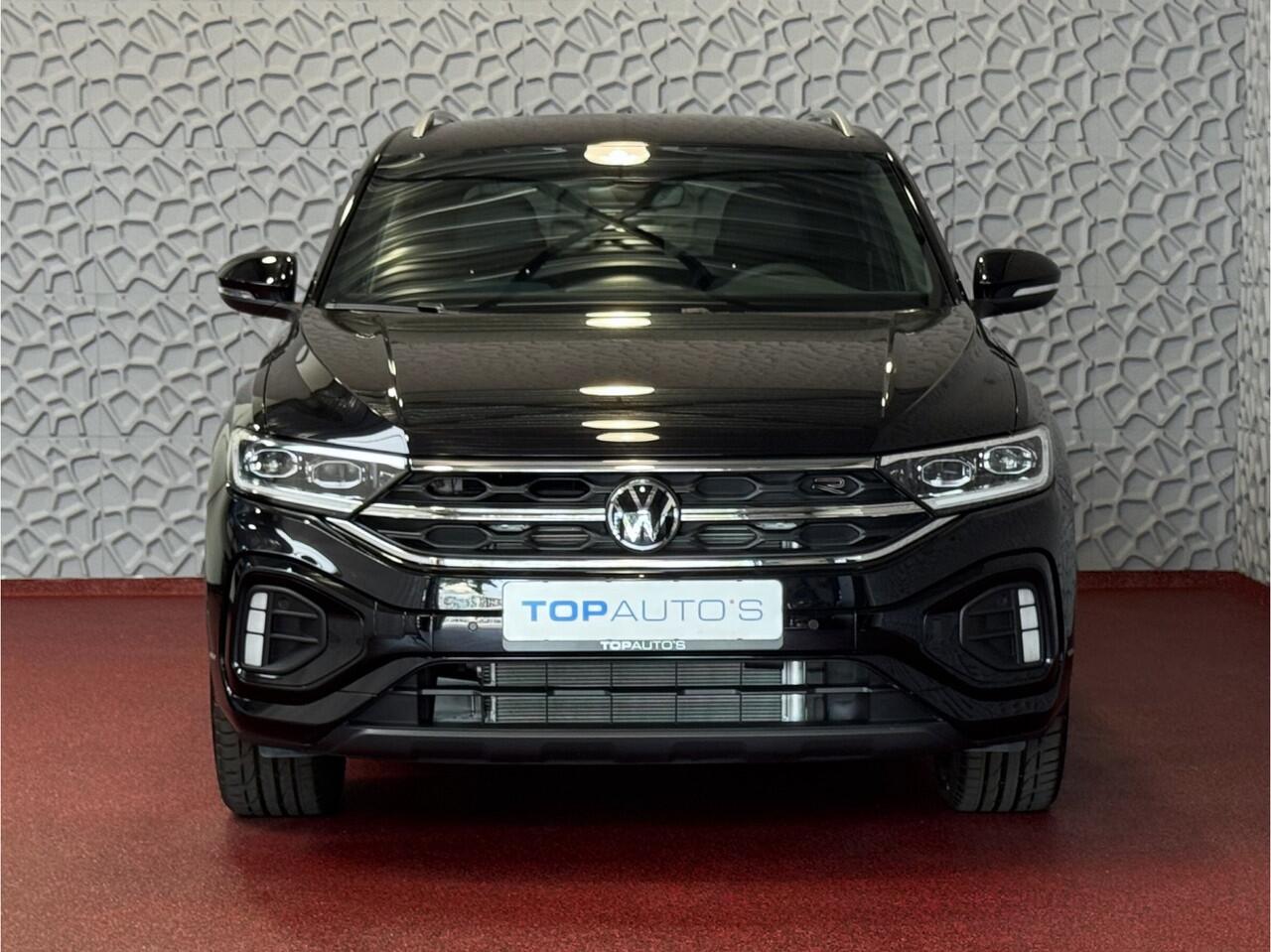 Volkswagen T-Roc ? NIEUWE AUTO ? 1.5 TSI DSG 2025 R-LINE 150PK AFN.TREKHAAK IQ LIGHT ALCANTARA ELEK.KLEP CARPLAY STOEL/STUUR VERW. 19"LMV VIR.COCKPIT 2025 RLINE R LINE "Volkswagen rijden begint bij Topautos.nl - 75 topmodellen direct op voorraad!"