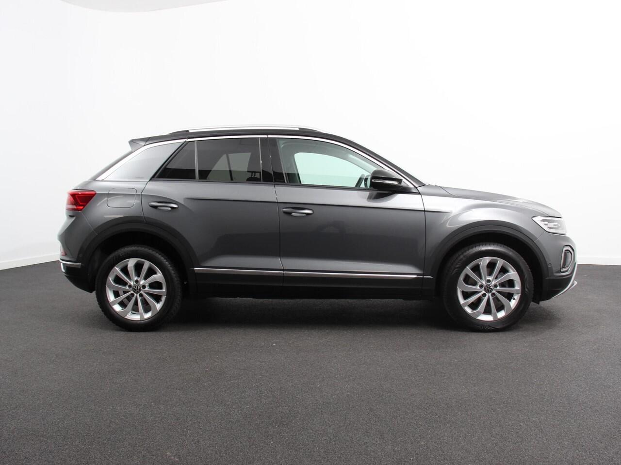 Volkswagen T-Roc 1.5 TSI DSG Style | Navigatie | Apple Carplay / Android Auto | Climate Control | Led | Digitale Cockpit | Adaptive Cruise Control | Trekhaak