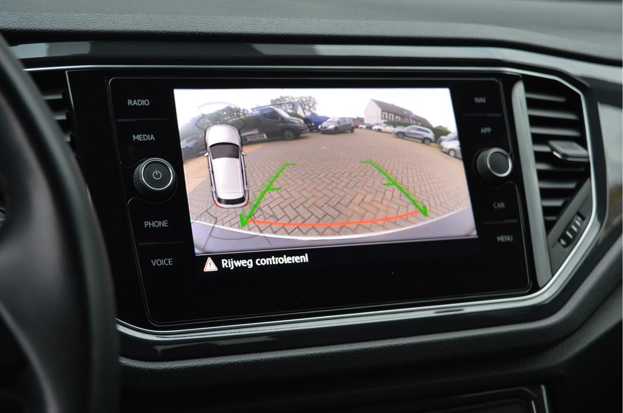 Volkswagen T-Roc 2.0 TSI 4Motion Sport Business R | LED/Carplay/Virt. Cockpit | Met 12 maanden Bovag garantie!