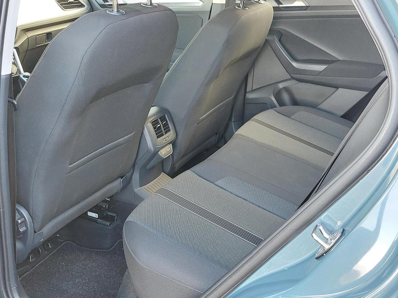 Volkswagen T-Roc 1.0 TSI Life AIRCO | NAVI | NL-auto | rijklaarprijs!!