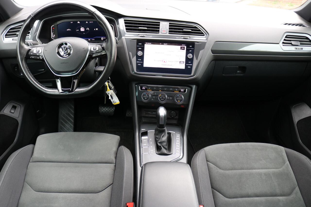Volkswagen TIGUAN 1.5 TSI ACT Highline Business R Panodak Virtuel cockpit Navi Camera Bj:2020