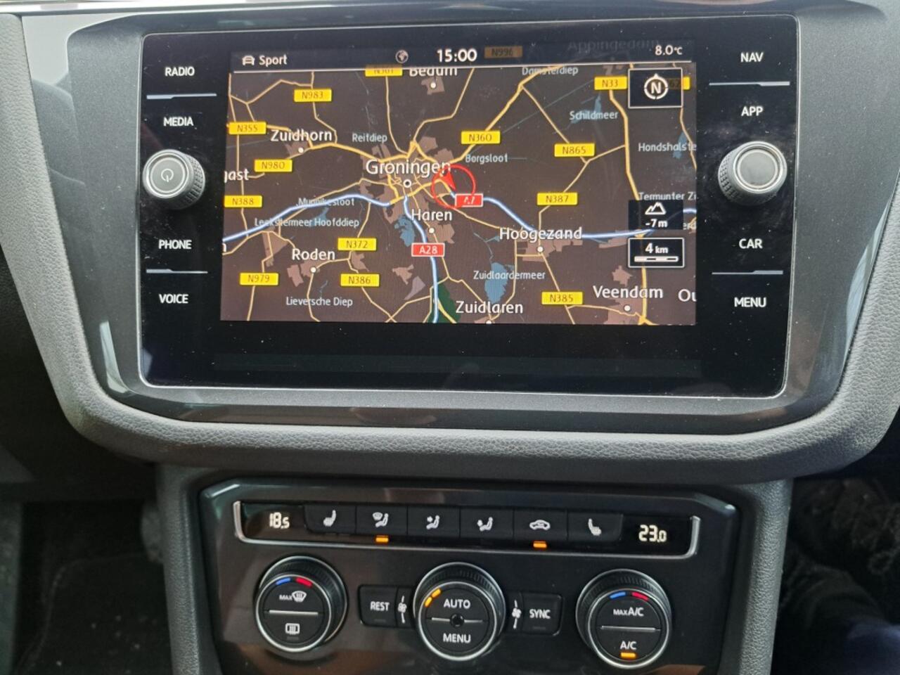 Volkswagen TIGUAN 1.5 TSI 150 Pk ACT R-Line Highline Bs DSG-7, Leder, Digital cockpit