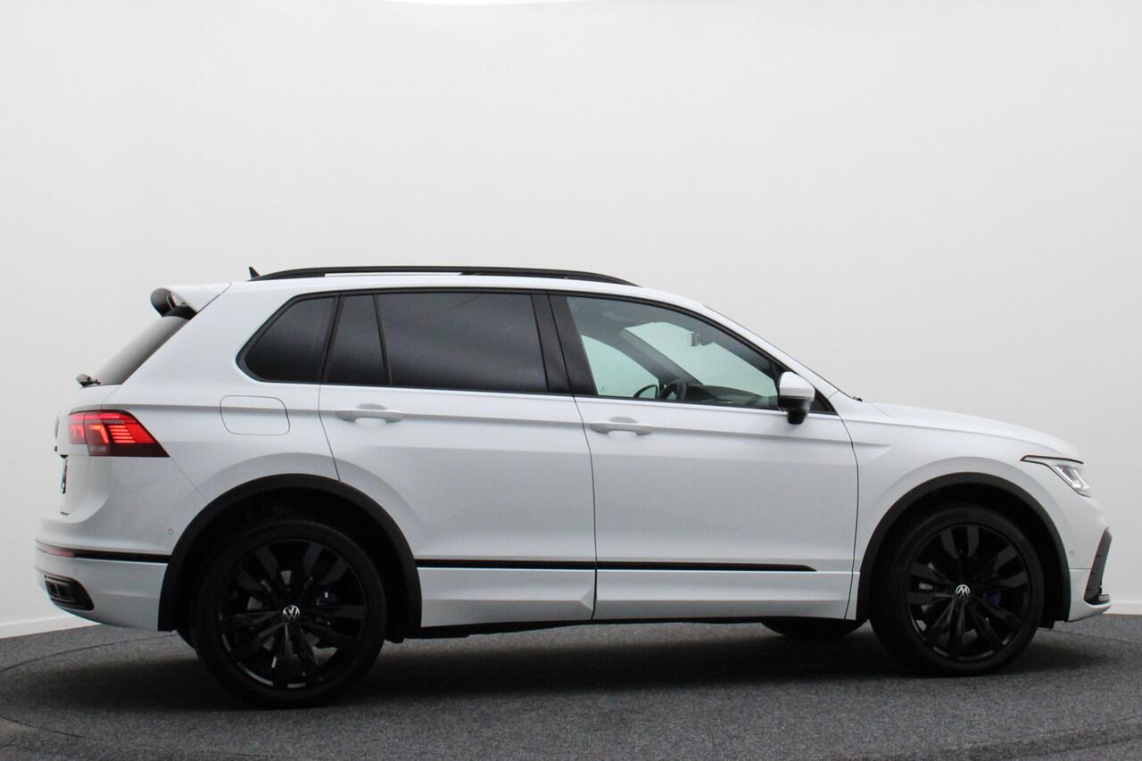 Volkswagen TIGUAN 1.4 TSI eHybrid R-Line Business+ Panoramadak, 360° Camera, Head-Up, ACC, Keyless, Trekhaak, 20"