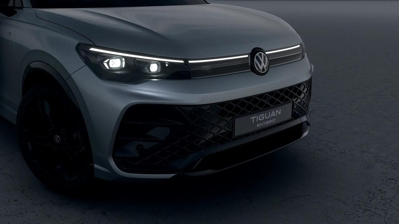 Volkswagen TIGUAN 1.5 eHybrid 272 6DSG R-Line Edition Automaat | Black Style Pakket