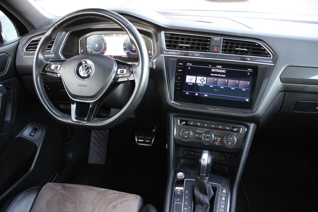 Volkswagen TIGUAN Allspace 1.5 TSI Highline R-Line 7p. Pano | ACC | EL.Trekhaak