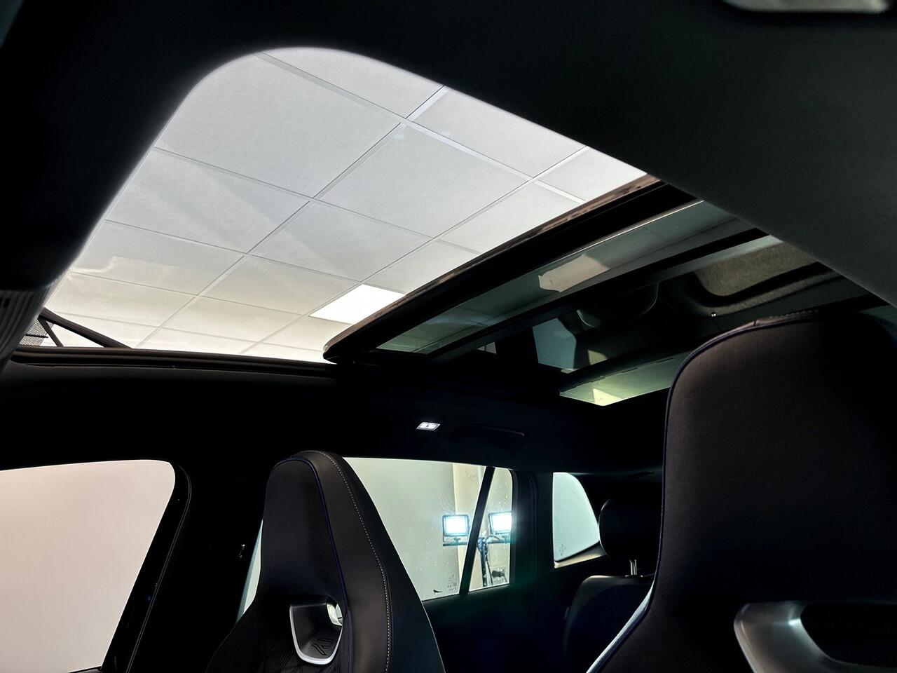 Volkswagen TIGUAN 1.5 eTSI 150pk R-Line Edition Velgen 'York', 20 inch | Adaptive Cruise Control | Panoramaschuif-kanteldak