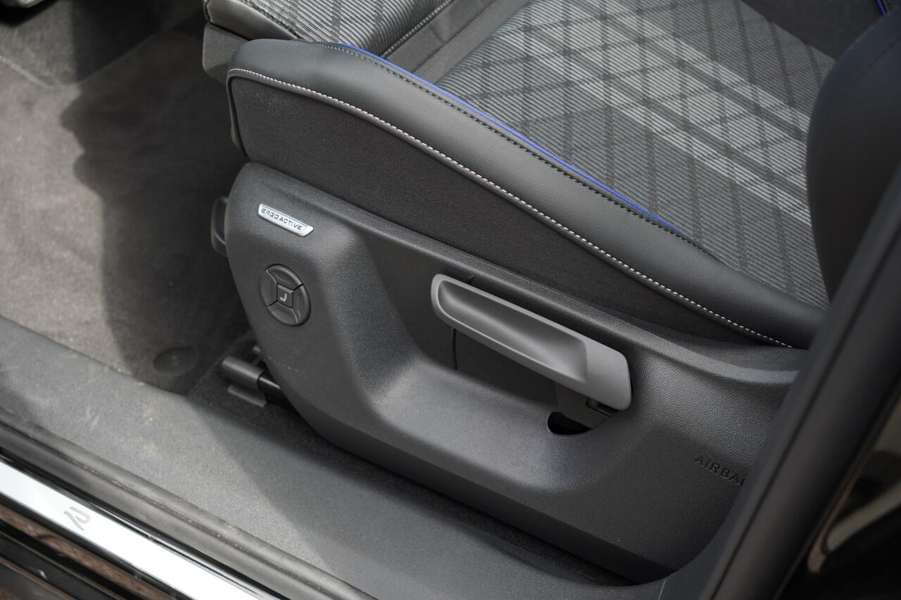 Volkswagen TIGUAN 1.5/272pk eHybrid R-Line Blackstyle|2025|Panoramadak|360°Camera|Trekhaak|19"Blackstyle|Stoelverwarming/massage|Carplay&AndroidAuto|sfeerverlichting|el.achterklep