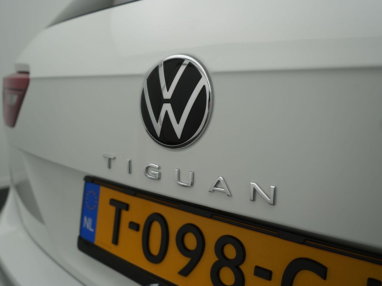 Volkswagen TIGUAN 1.4 TSI eHybrid Business+ - RIJKLAARPRIJS - Trekhaak - Stuur- en Stoelverwarming - Achteruitrijcamera