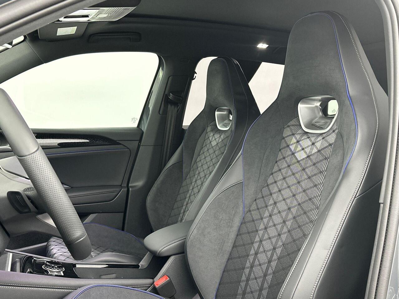 Volkswagen TIGUAN R-Line-Edition 1.5 eHybrid 150 kW / 204 pk SUV 6 v