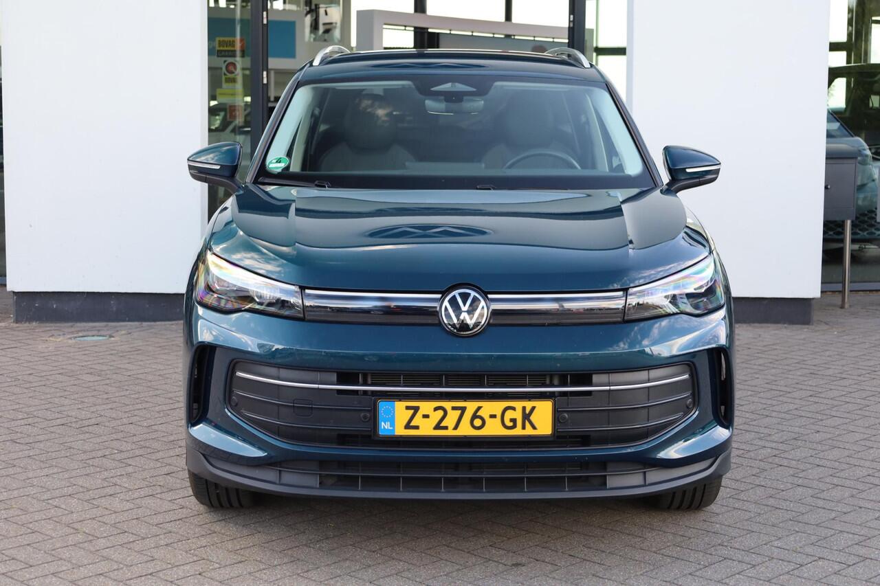 Volkswagen TIGUAN 1.5 eTSI Life Edition NL auto 1e eigenaar, 48 maanden garantie 100.000km , 18" 'Bologna' LMV, wegklapbare trekhaak, comfort pakket, dodehoekdetectie (side assist), elektrische achterklep, navigatie discover media