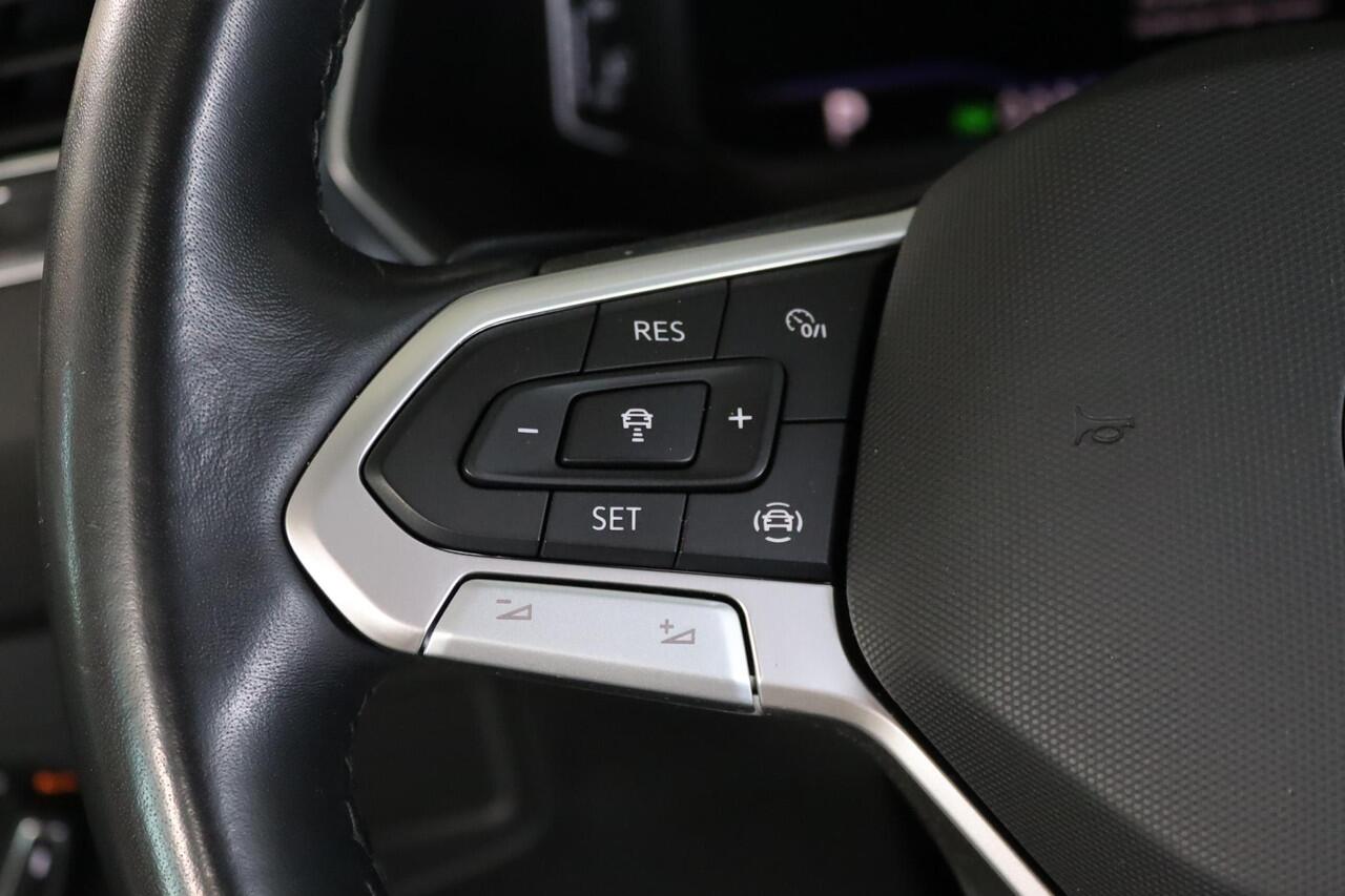 Volkswagen TIGUAN Allspace 1.5 TSI, Life, 7-Persoons, Trekhaak, Virtual Cockpit, Apple CarPlay/Android Auto, Stoel/Stuur verwarming,