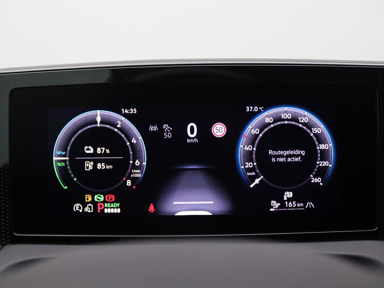 Volkswagen TIGUAN 1.5 eHybrid Life Edition 204PK DSG Trekhaak, Achteruitrijcamera, Navi via Apple Carplay/Android Auto, Keyless, Side Assist, Stoel-Stuurverwarming, Trekhaak, Elektr. Achterklep, 18" LM Velgen