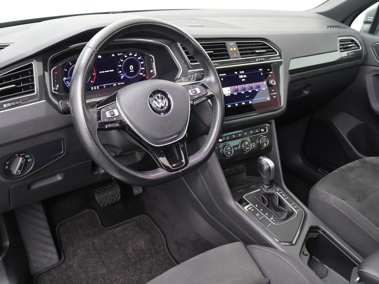 Volkswagen TIGUAN 1.5 TSI ACT Highline Business R | 150 PK | Automaat | Trekhaak wegklapbaar | Panoramadak | R-Line |