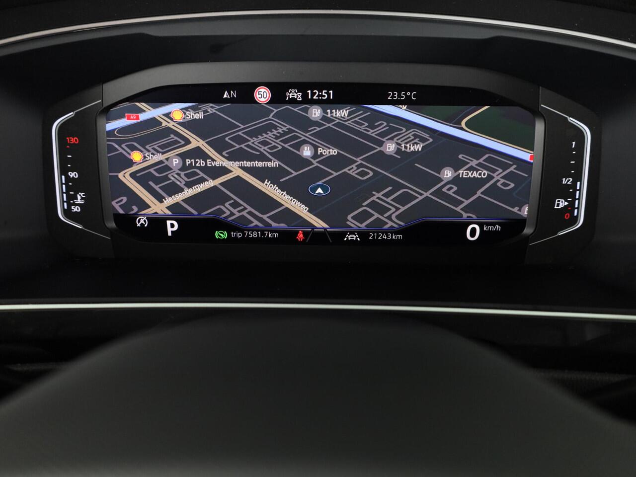 Volkswagen TIGUAN Allspace 1.5 TSI Life Business 7p. 150 pk Automaat (DSG) | Private lease vanaf ¤ 599,- pm | Navigatie | Elektr. trekhaak | Parkeersensoren | Adaptieve cruise control | LED koplampen |