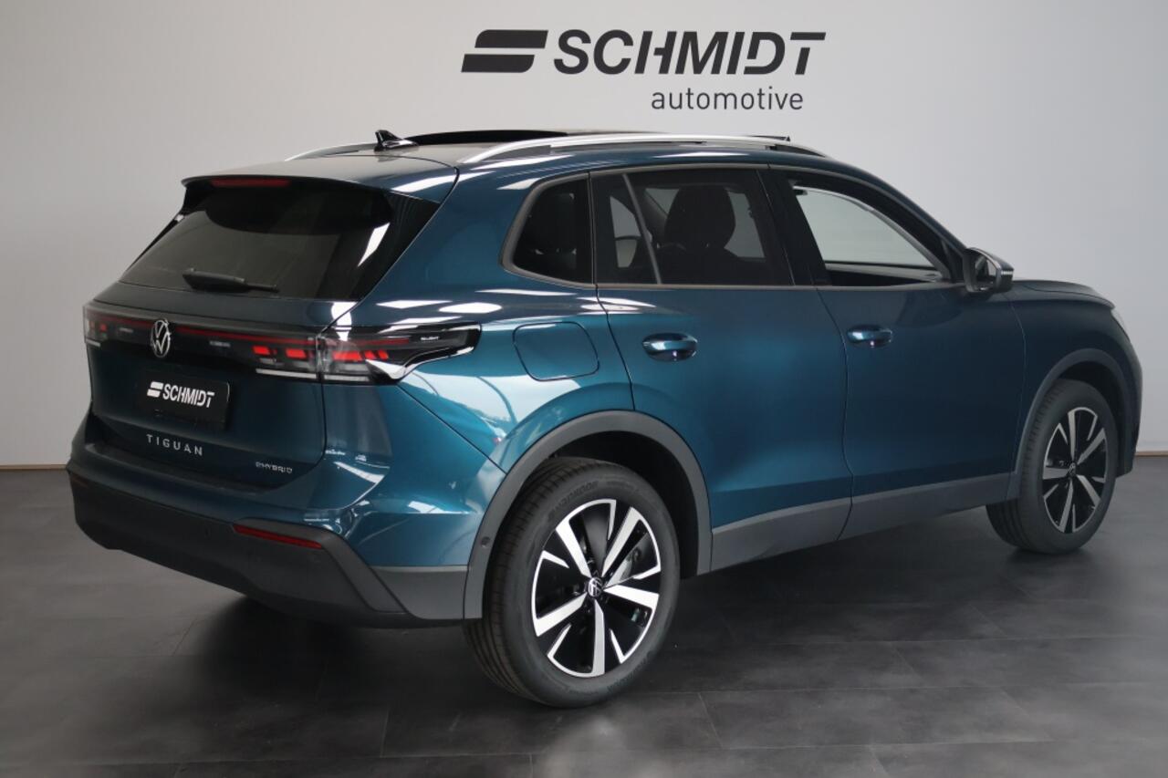 Volkswagen TIGUAN 1.5 TSI eHybrid 150 kW Life | Panoramadak | Trekhaak